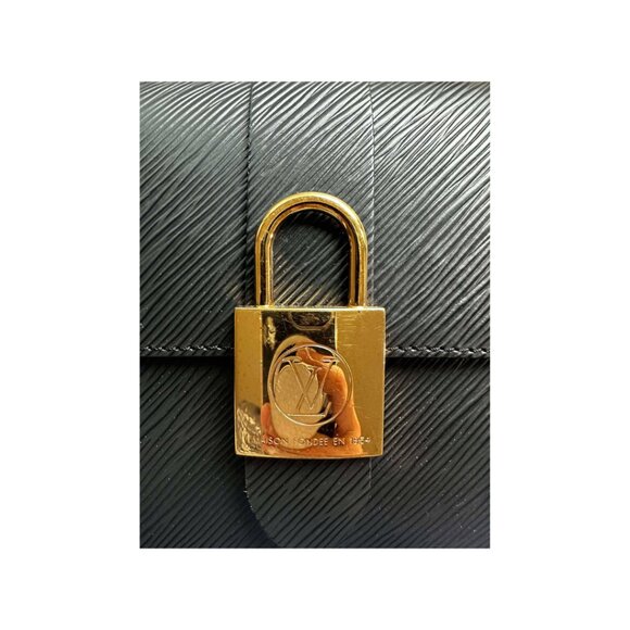 Louis Vuitton Locky BB Epi - Picture 6 of 8